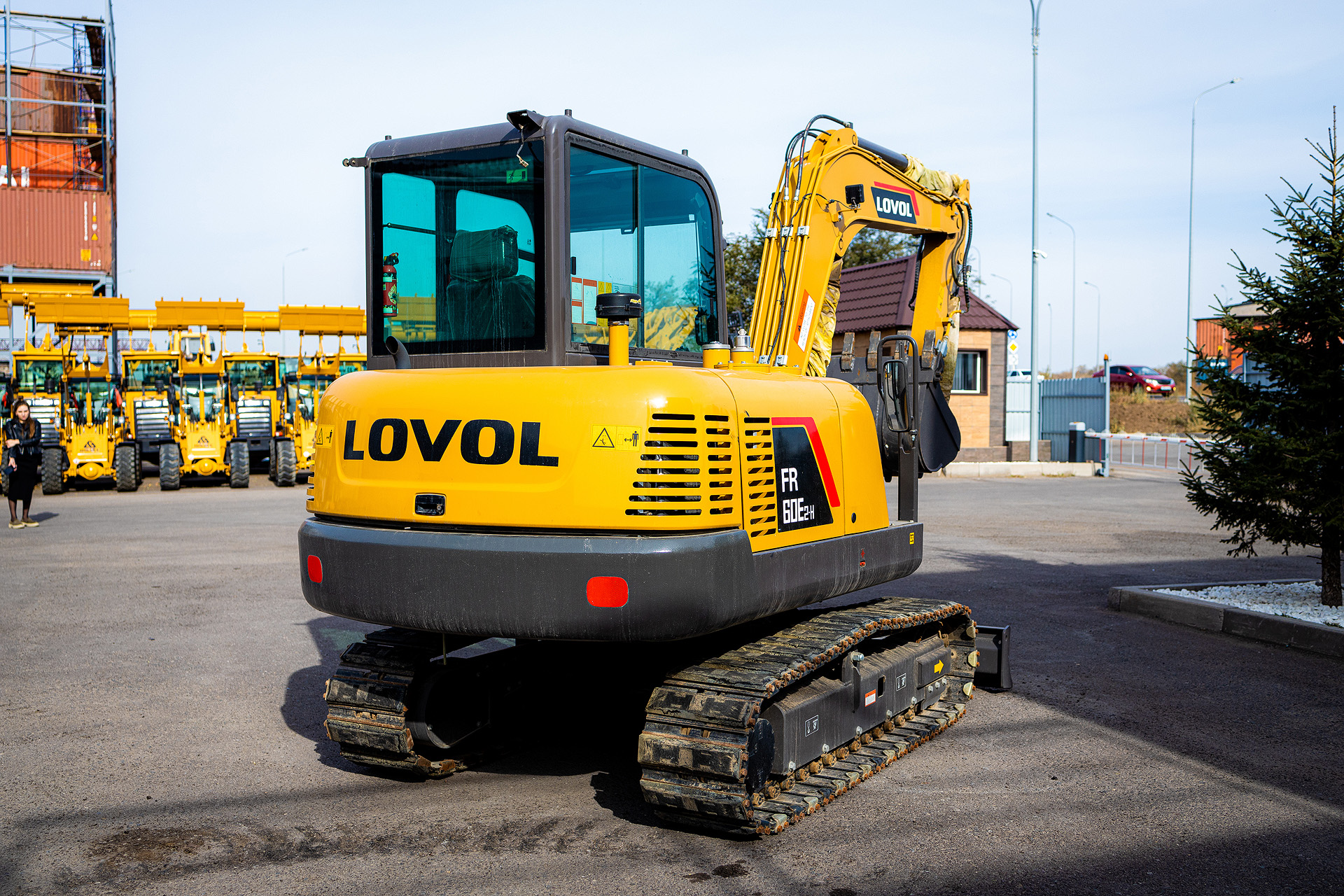 Гусеничный экскаватор LOVOL FR60E2-H
