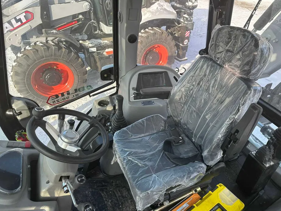 Экскаватор-погрузчик AOLITE BL35-12